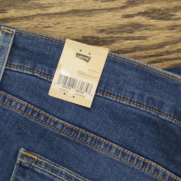 NWT Levis Womens Plus Size 721 High Rise Skinny Jeans Straight Through Blue 24W - Picture 6 of 9